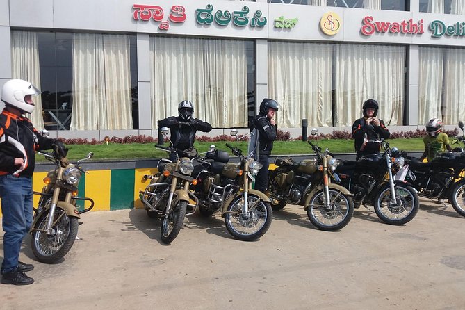 Motorcycle tour from Bangalore to Belur, Halebid & Shravanabelagola - Day 2 in Shravanabelagola: The 58-Foot Monolith