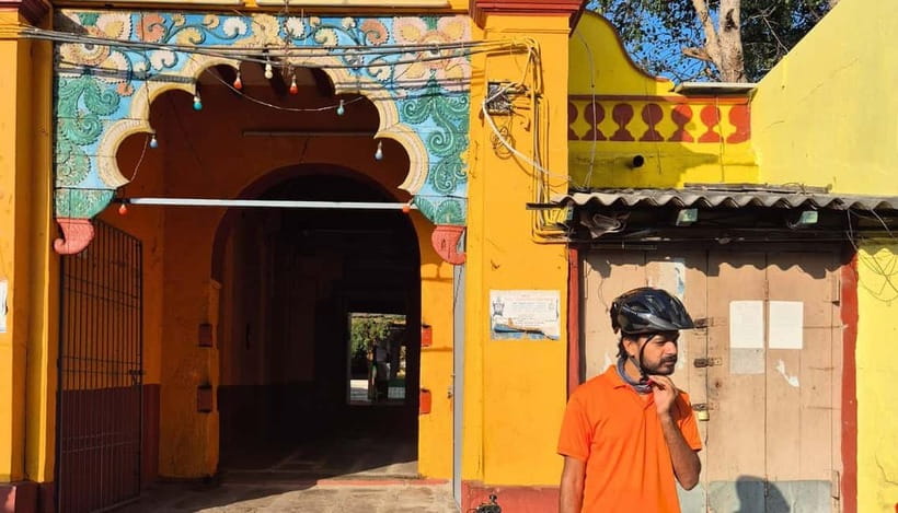 Mysore City Bike Tour Morning 3.5 Hours: Mysore By Cycle - Shiva temple stories and the calm back-lane cycling
