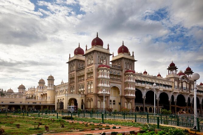 Mysore tour from Bangalore by tourism ministry approved company - Bangalore to Mysore: the long ride that actually pays off