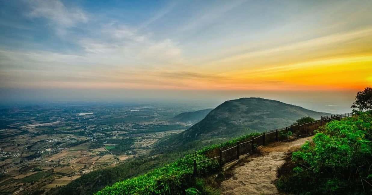 Nandi Hills Sunrise Tour from Bangalore with Breakfast - Getting There: Private AC Pickup and the ~60 km Morning Drive