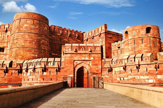 Private 3-Day Tour to Delhi, Agra, Jaipur with one-way Commercial Flight - Qutub Minar and India Gate: how to get Delhi’s bearings fast