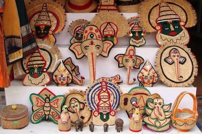 Private Backwater Boat Cruise Tour in Poovar near Trivandrum - Guide on Board: What Multilingual Support Changes
