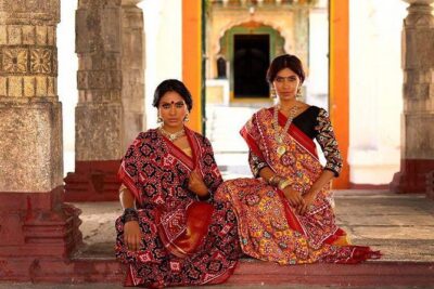 Private Full-Day Textile Tour Excursion from Hyderabad - Driving to Pochampally: How the Morning Sets the Tone
