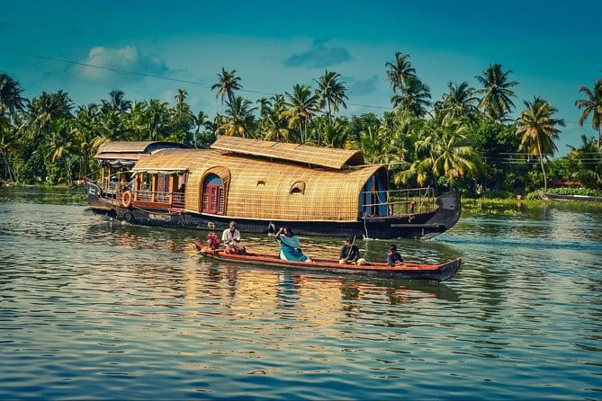 Private Houseboat Backwater Day Cruise tour with Lunch from Cochin - Kochi to the Backwaters: The Real Reason This Works