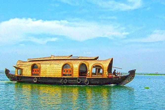 Private Kerala Backwater Houseboat Day Cruise with Lunch from Cochin - The Houseboat Cruise on Kerala Backwaters: Slow Travel Wins