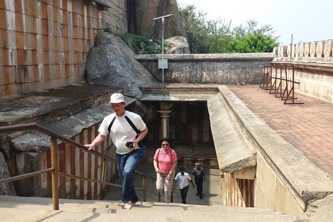 Private Shravanabelagola tour as a day trip from Bangalore - What to realistically expect from an 8-hour day