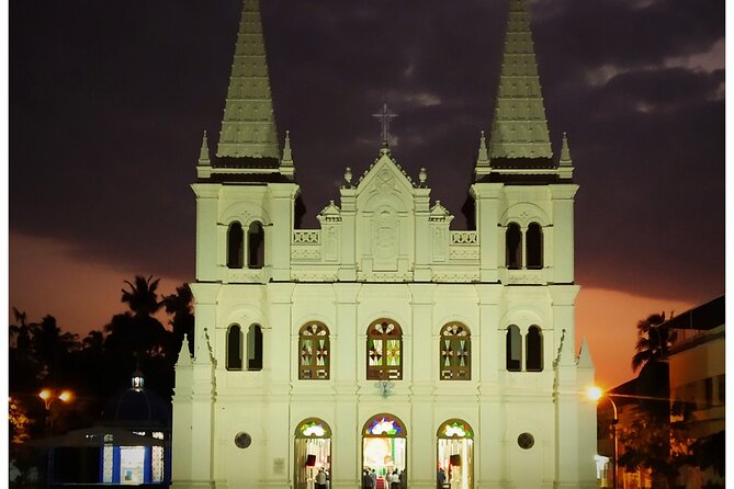 Private Tour : Glimpse of Kochi - Stop 1: Santa Cruz Cathedral Basilica (Quick Look, Ticket Not Included)
