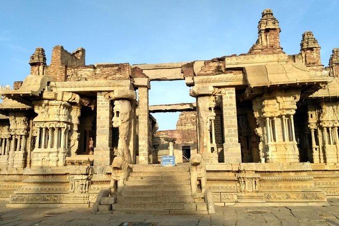 Private tour of Hampi from Bangalore over 2 days with a guide & including hotel - Day 1 in Hampi: starting with Ugra Narasimha, ending at Virupaksha