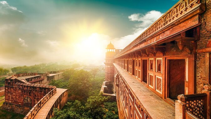 Same Day Agra Tour From Hyderabad with Return Flight - Key points at a glance