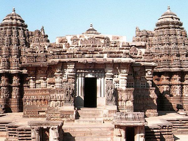 Shivanasamudra Waterfalls & Ancient Somnathpur Tour - Talakadu Temples: The City of Lost Temples and Stone Stories