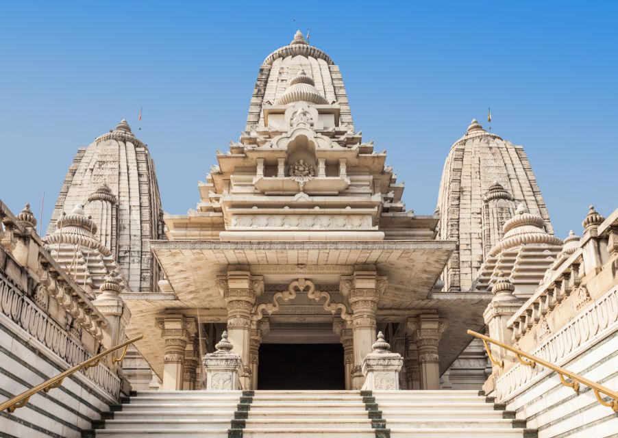 Spiritual Trails of Hyderabad (2 Hours Guided Temples Tour) - ISKCON Hyderabad as the walk’s calm ending: Krishna devotion and community energy