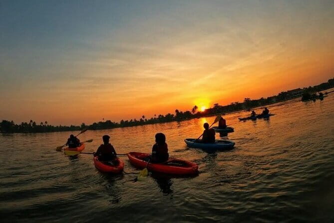 Sunset Kayaking in Hidden Alleppey Backwater Routes - Key highlights you’ll feel on the water