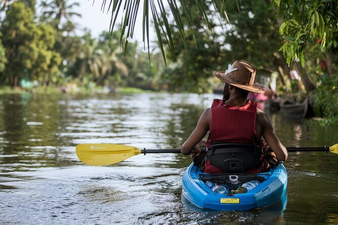 Sunset Kayaking in Hidden Alleppey Backwater Routes - Your 4:00 pm timeline: how the sunset schedule shapes the tour