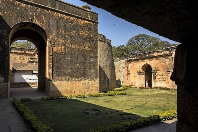 Sunshine Bangalore day tour, Lal Bagh & Tipu Sultan Fort - Inside Lalbagh: how to make the most of the hour