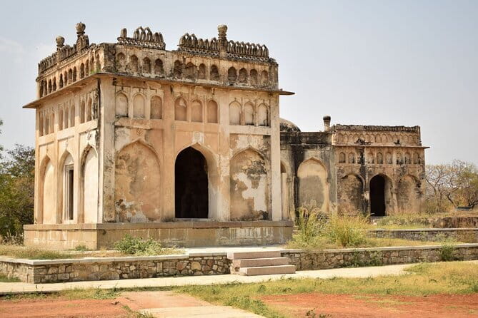 Tourisct Highlights of the Hyderabad (Guided Fullday Sightseeing Tour by Car) - Why This Hyderabad Day Works: Private Car, One Smart Route