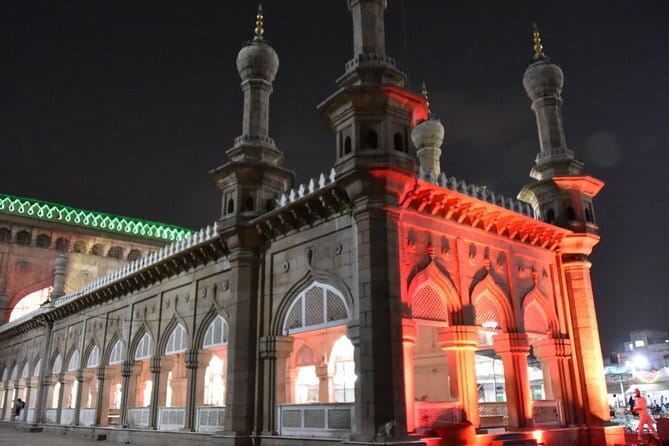 Tourisct Highlights of the Hyderabad (Guided Fullday Sightseeing Tour by Car) - Chowmahalla Palace: Nizams’ Power, Seen Up Close