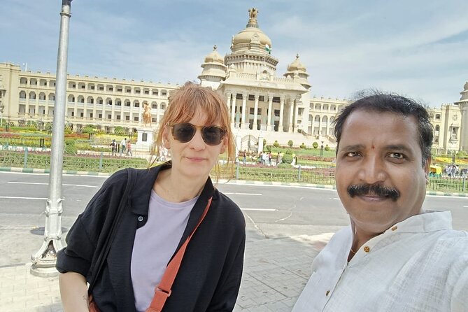Touristic Highlights of Bangalore (Guided Sightseeing Tour with Food Tasting) - Lalbagh Botanical Garden: a nature reset without leaving the route