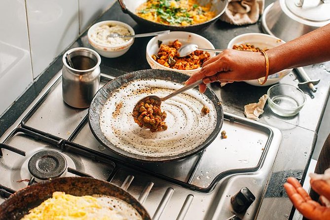 Traditional Chettinad Cooking Class in a Local Home near Chennai - What You Actually Cook in Chettinad: Pour Dosa and a Short Menu