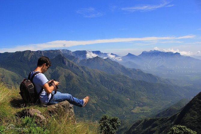 Trekking in Munnar - Entering the tea plantations: the best kind of warm-up