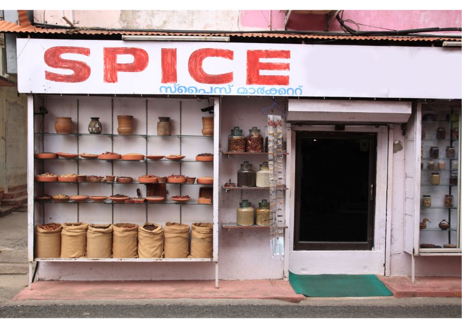 Vibrant Markets of Kochi (2 Hours Guided Walking Tour) - The best part: stories that turn lanes into context